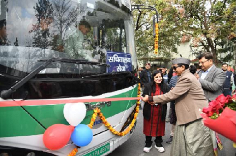 सचिवालय कर्मियों के लिए इलेक्ट्रिक बस का संचालन शुरू..