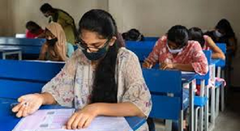 यूपीएससी और पीसीएस की कोचिंग करने वाले छात्रों को मिलेगा  4000 वजीफा..
