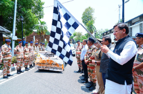 सीएम धामी ने ITBP के ‘हिमाद्री ट्रैकिंग अभियान को दिखाई हरी झंडी..