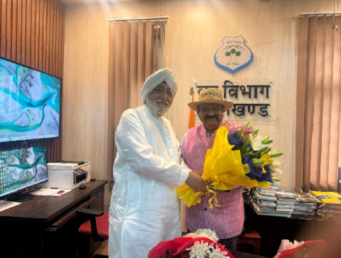 हेमकुंड साहिब ट्रस्ट अध्यक्ष ने वन विभाग प्रमुख समीर सिन्हा से की मुलाकात..