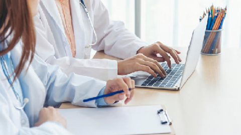 डॉक्टरों के लिए पंजीकरण अनिवार्य, उल्लंघन पर होगी कार्रवाई- डॉ. आर. राजेश कुमार..